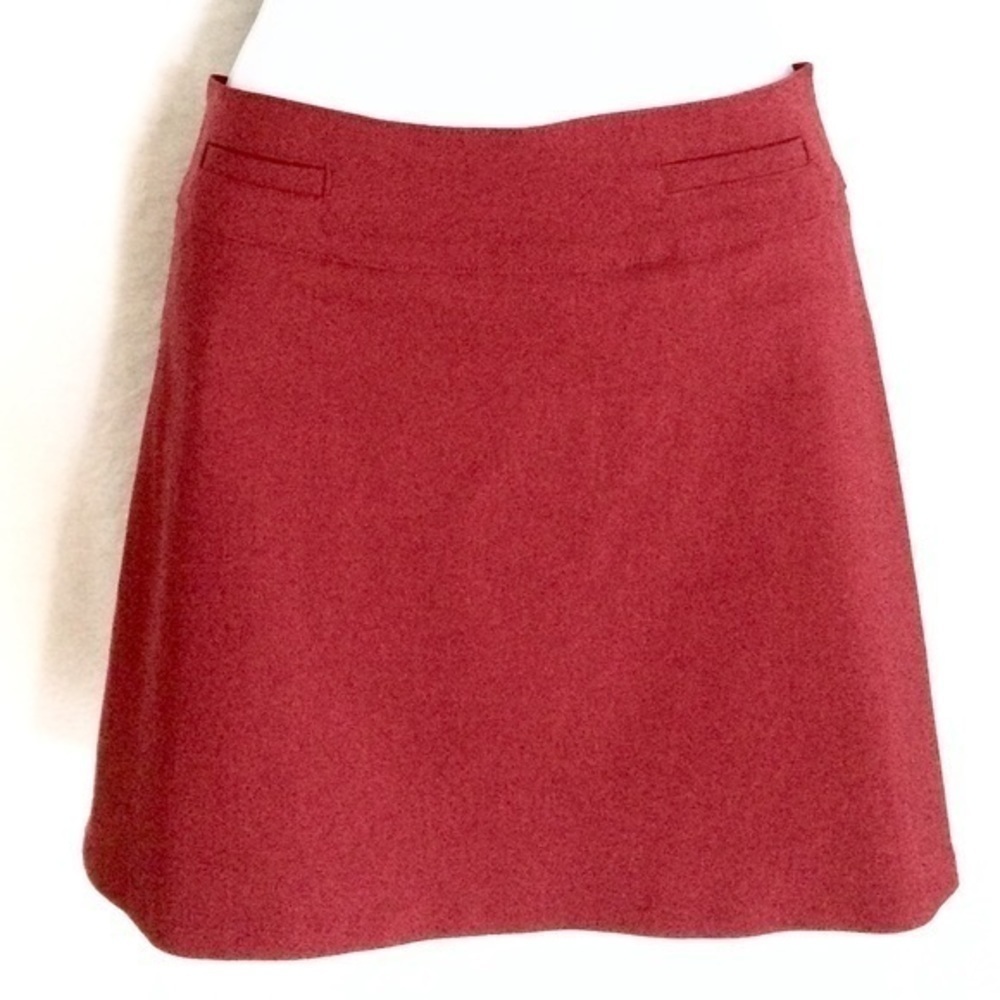 Guess Mini Skirt!